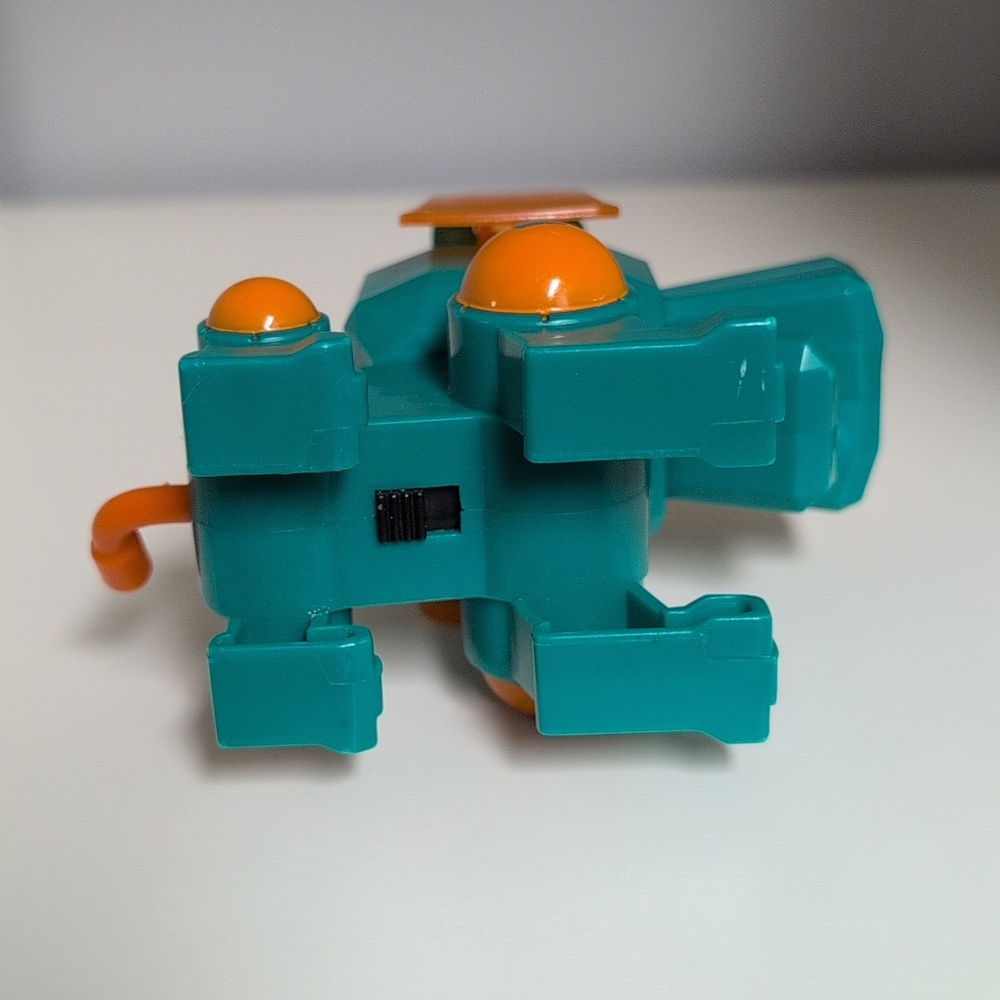 🩵3/$20🩵 Retro McDonald's Robo Dog Toy (Not Working), 2000, Y2k - Picture 3 of 4